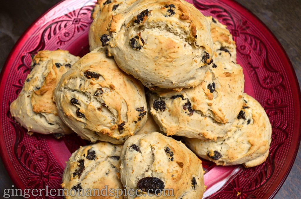 Around The World, Week by Week: Ireland -  Irish Breakfast Scones by gingerlemonandspice