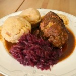 Rouladen und Knödel – A Traditional German Holiday Dish